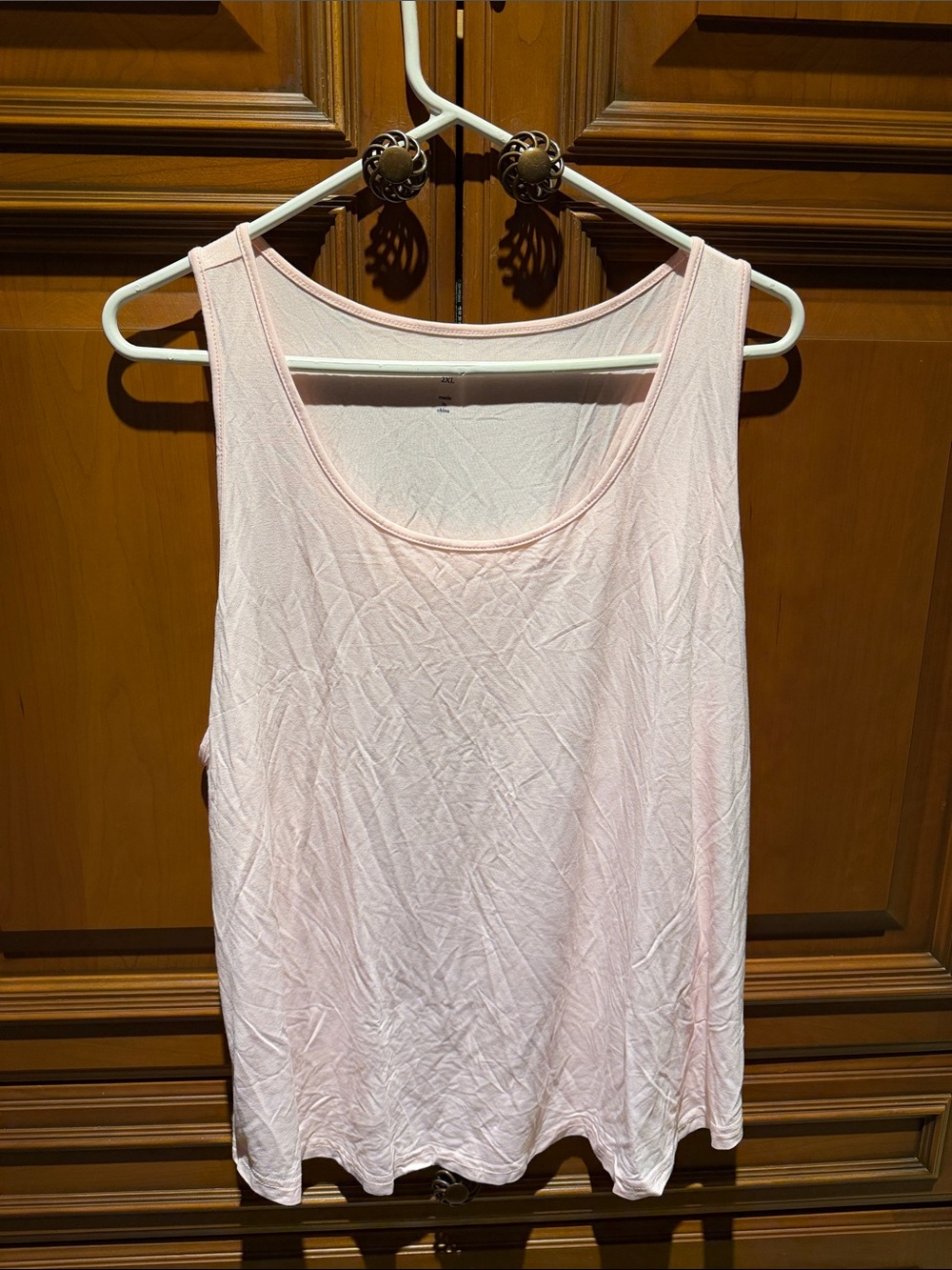Women's Light Pink Scoop Neck Tank Top - Casual Layering Essential